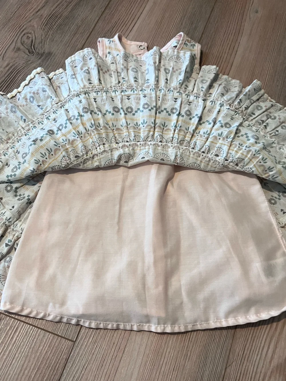 Rachel Zoe sleeveless tiered